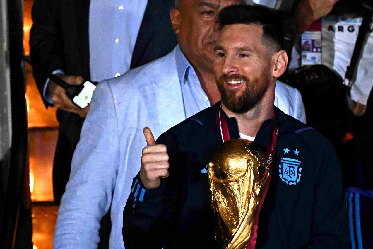 Die Chancen, dass Lionel Messi wieder Weltmeister wird, liegen – laut Berechnungen – nicht allzuhoch. © APA/afp / LUIS ROBAYO