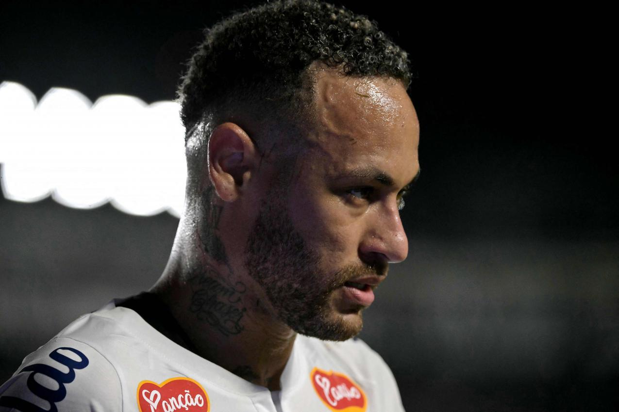 Die Fitness von Neymar bleibt ein Dauerthema. © APA/afp / NELSON ALMEIDA