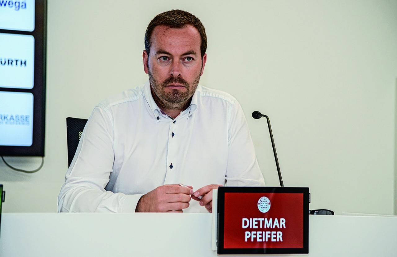 Dietmar Pfeifer ist offenbar in guten Gesprächen mit dem neuen Sportdirektor. © DLife/RM