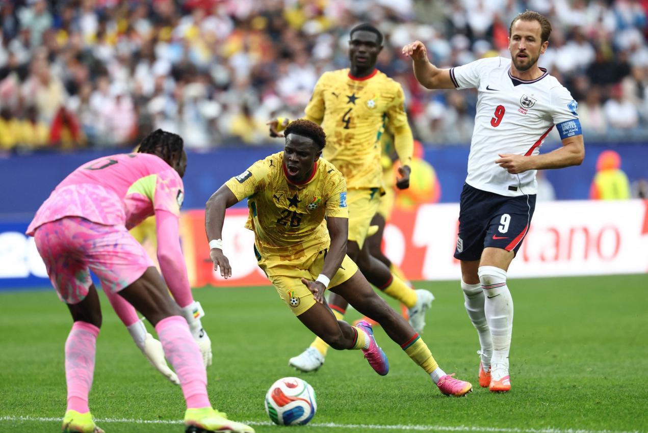Ghana machte England das Leben schwer. © APA/afp / FRANCK FIFE