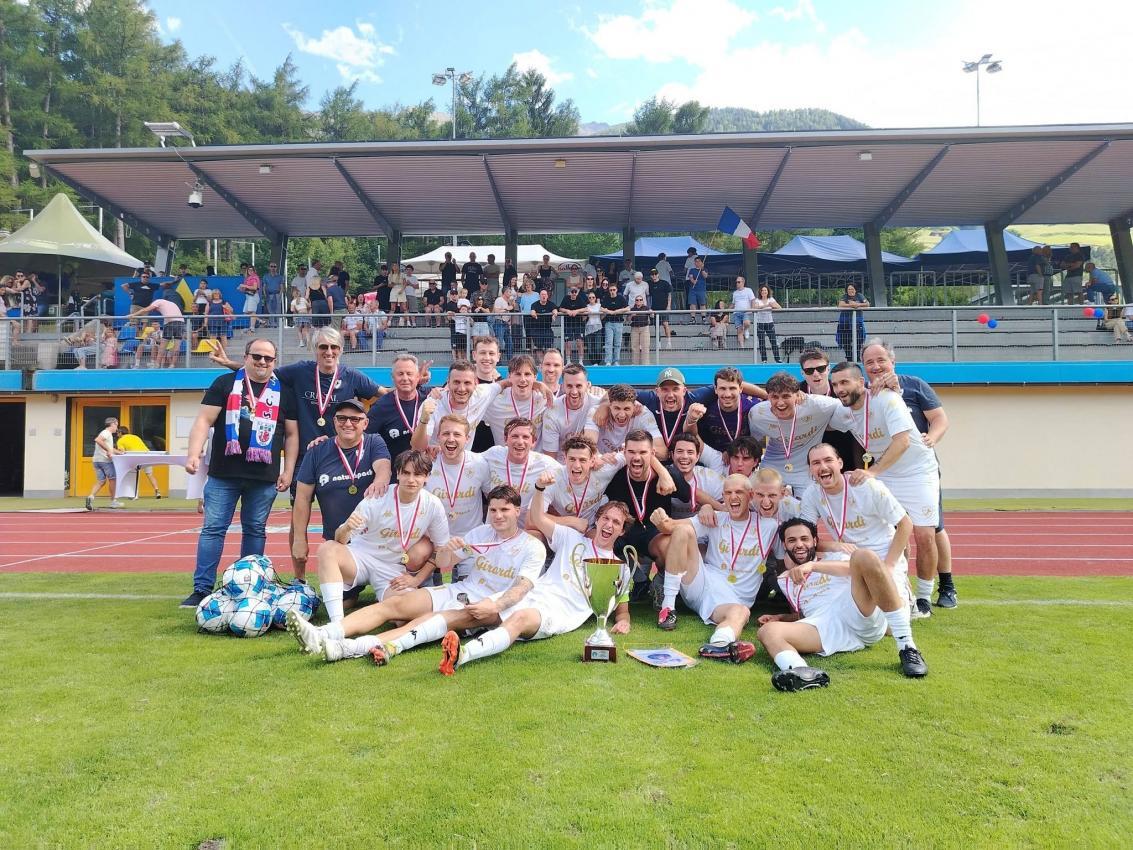 Meister der Meister in der 1. Amateurliga: Auer krönte seine Saison.