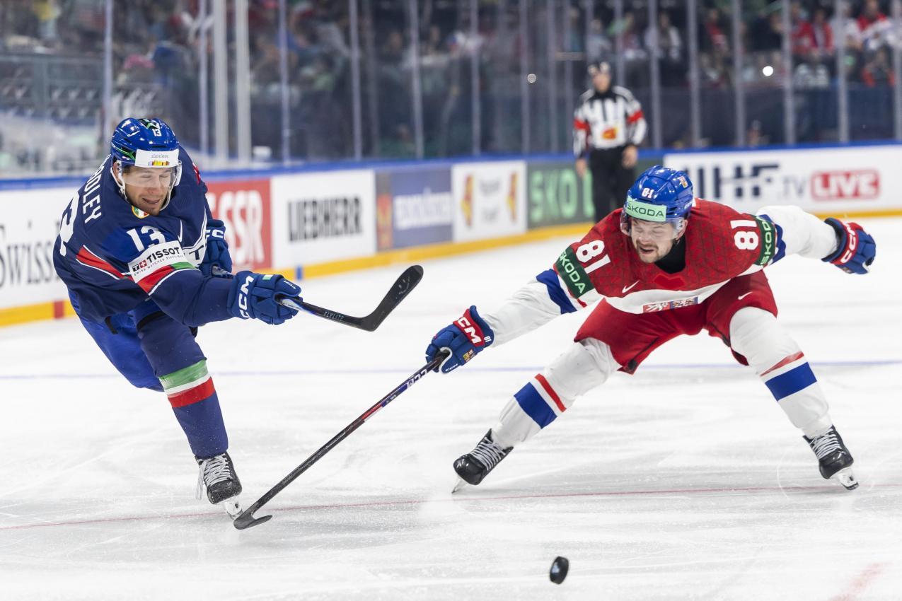 Nationalspieler Matt Bradley hat noch keinen neuen Vertrag. © ANSA / CYRIL ZINGARO