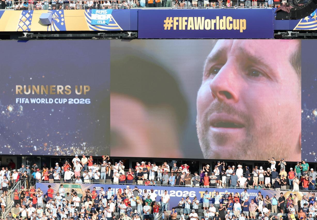 Auch Lionel Messi brach in Tränen aus. © ANSA / SARAH YENESEL