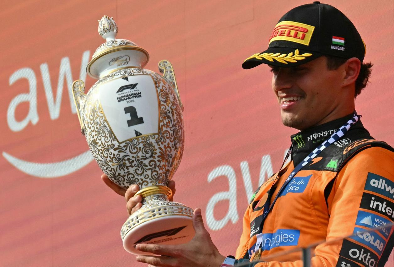Der amtierende Weltmeister Lando Norris bejubelte seinen ersten Saisonsieg. © APA/afp / ANDREJ ISAKOVIC