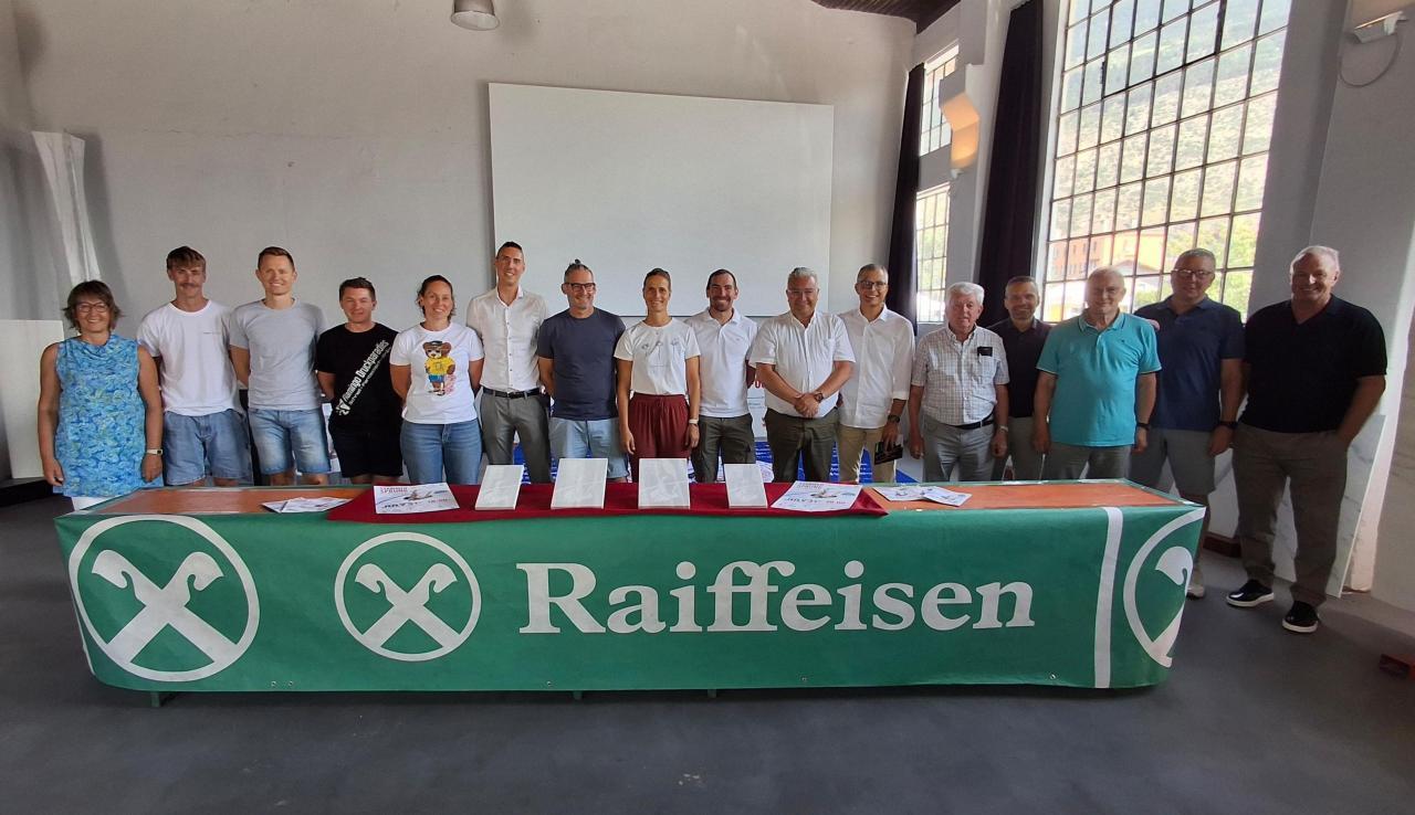Die Pressekonferenz wurde in der Remise Lasa Marmor in Laas abgehalten.
