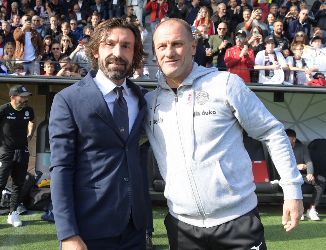 Im Oktober 2023 war Andrea Pirlo noch im Drususstadion als Gegner des FC Südtirol (rechts: Pierpaolo Bisoli) zu Gast. © Leo Holzknecht / Luca Ognibene