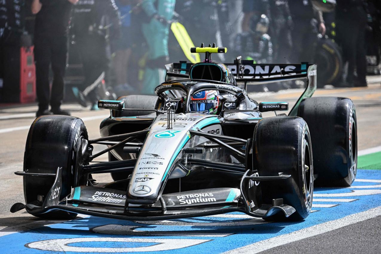 Kimi Antonellis Mercedes ging kaputt. © APA/afp / PETER POWELL