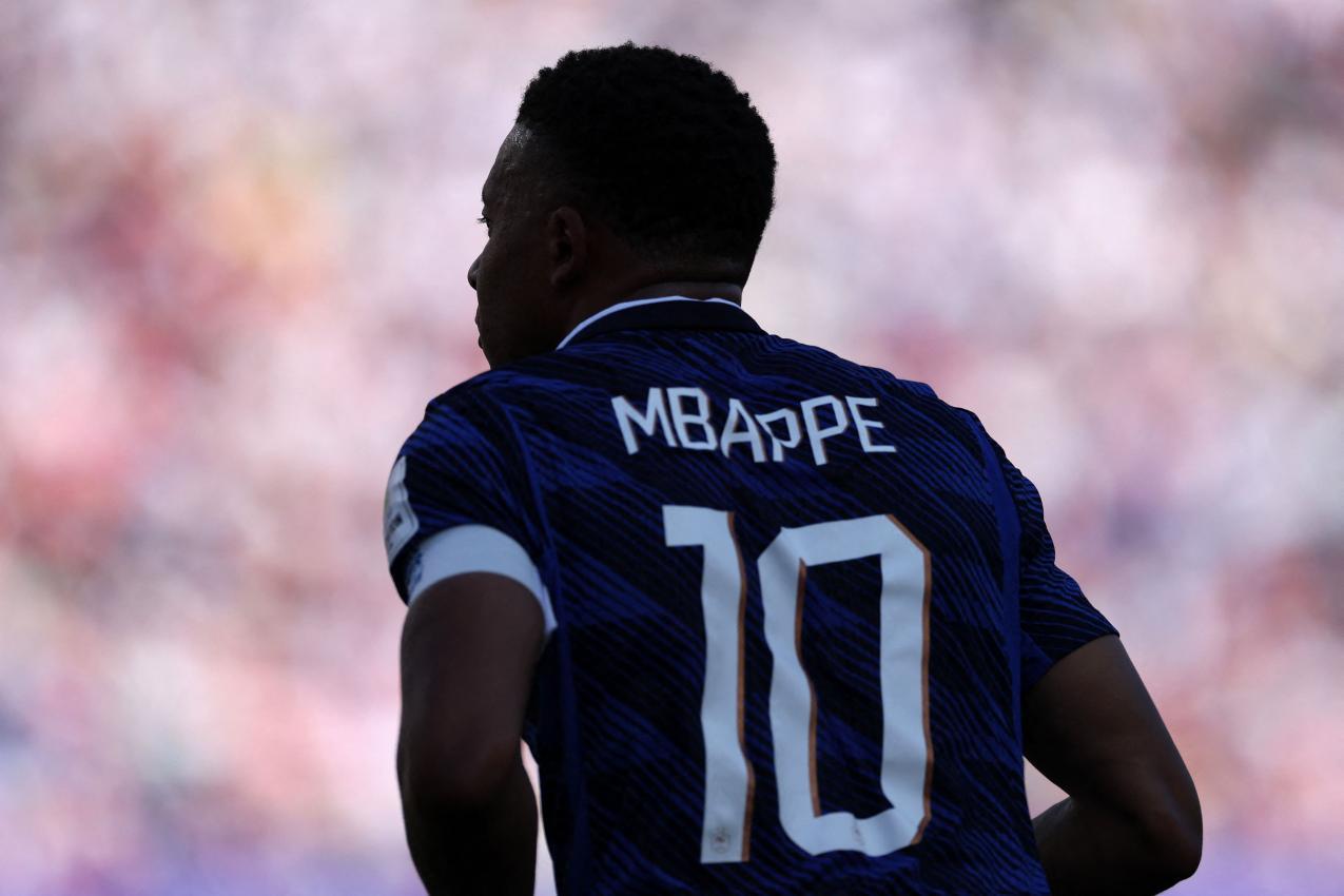 Kylian Mbappé wehrte sich. © APA / JUSTIN SETTERFIELD