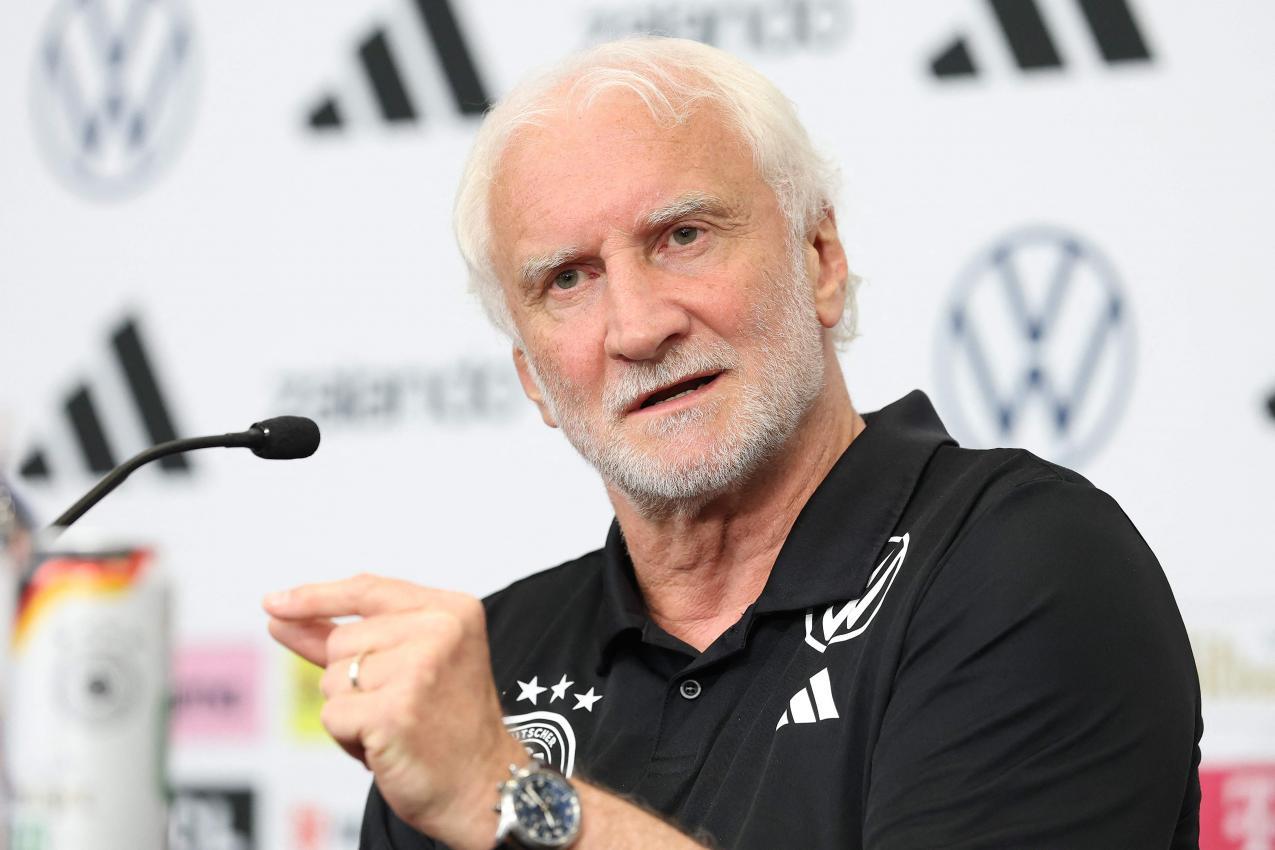Steht ebenfalls unter Druck: Rudi Völler © APA / ALEXANDER HASSENSTEIN