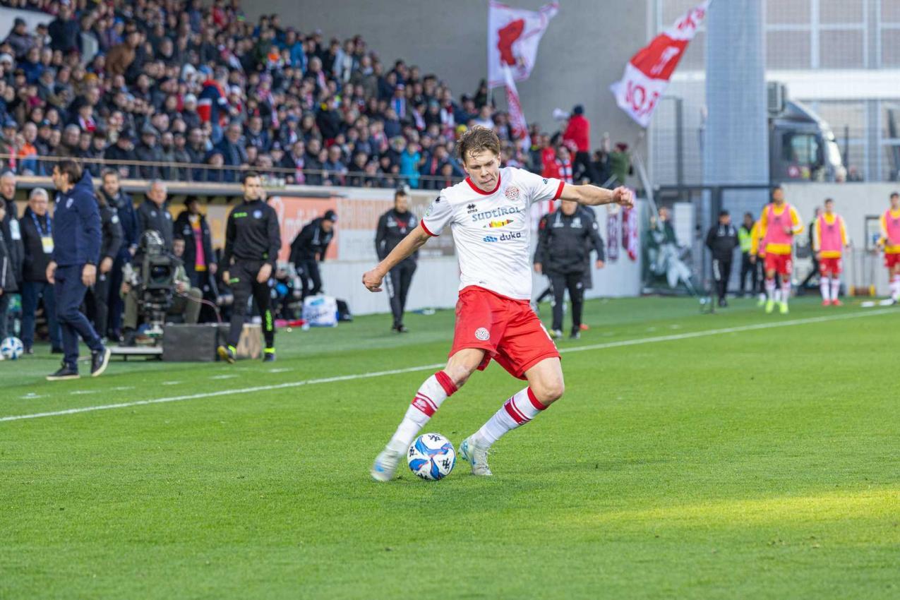 Zurück im weiß-roten Trikot? Niklas Pyyhtiä steht auf dem FCS-Wunschzettel. © Tobias Unterhofer / Ufficio Stampa FCS - Foto Bordoni