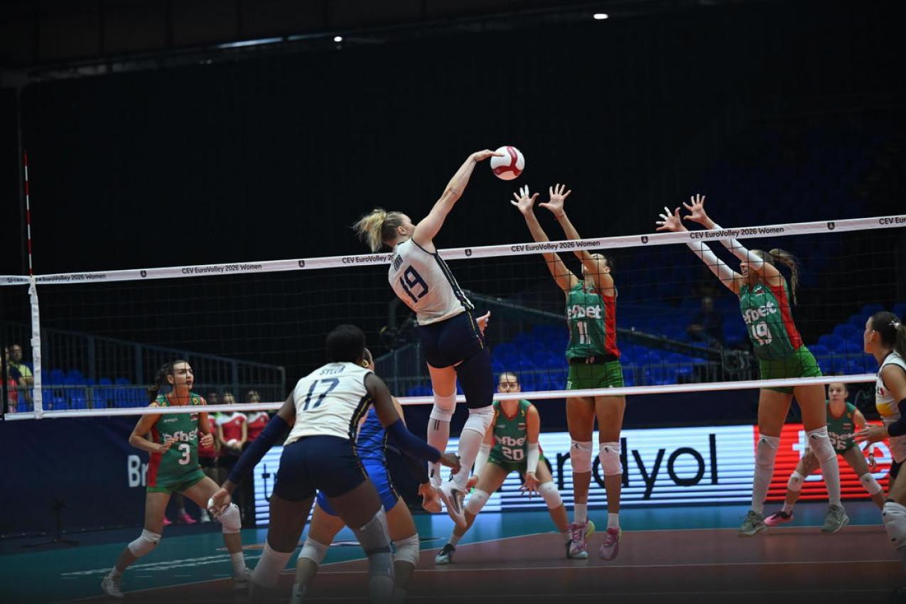Bulgarien konnte Italiens Angriffswellen nicht standhalten. © Fipav Creative Hub