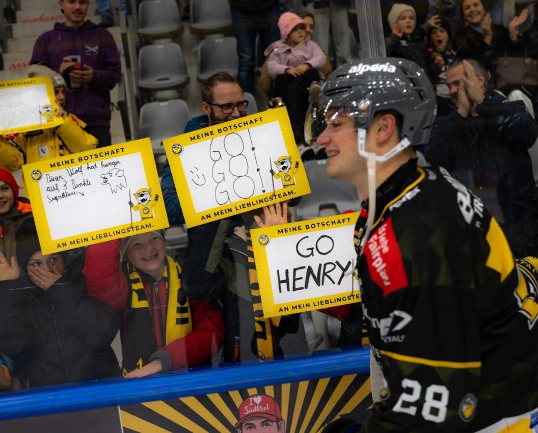 Die Fans fühlen sich in der HCP-Arena wohl. © Instagram