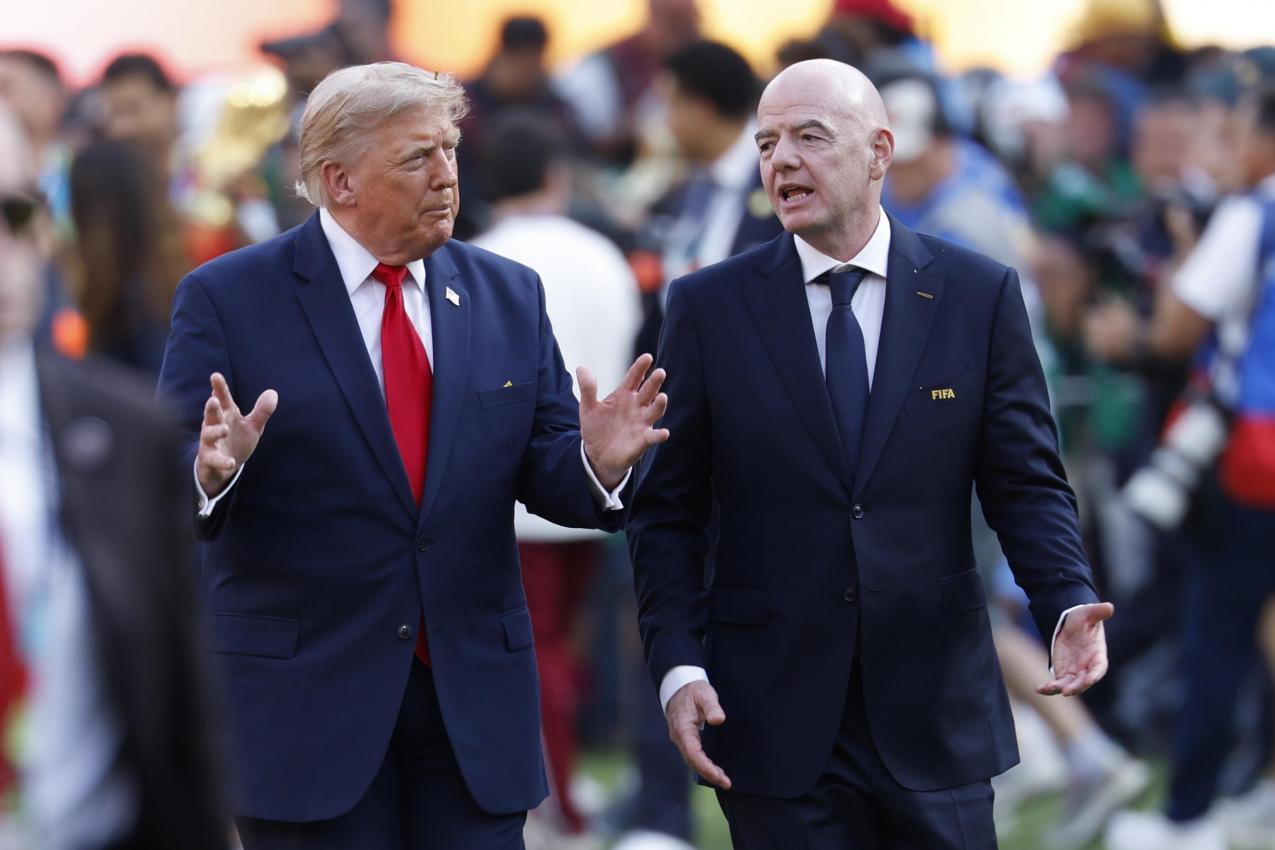 Donald Trump und Gianni Infantino: Was hat der FIFA-Boss vor? © ANSA / SHAWN THEW