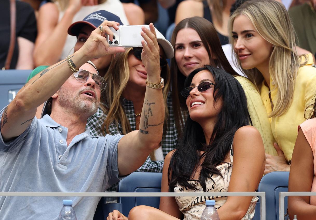 Auch Brad Pitt ließ sich das Finale nicht entgehen. © APA / JULIAN FINNEY