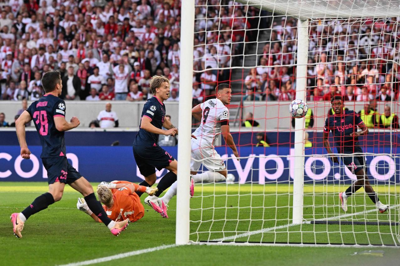 Das 1:0 durch Demirovic. © APA/afp / THOMAS KIENZLE