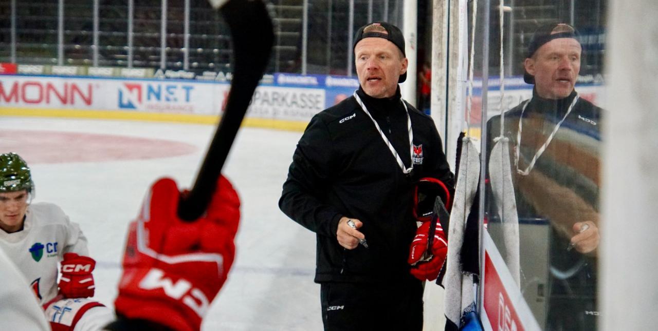 Die Spieler dürfen Antti Karhula auch im Training beim Spitznamen nennen.