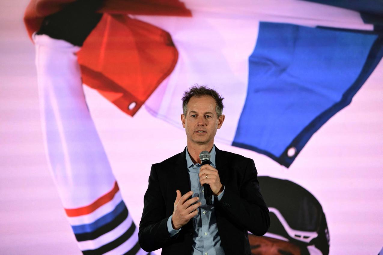 Edgar Grospiron, OK-Chef der Winterspiele 2030, bei einer PK am Mittwoch. © APA/afp / OLIVIER CHASSIGNOLE