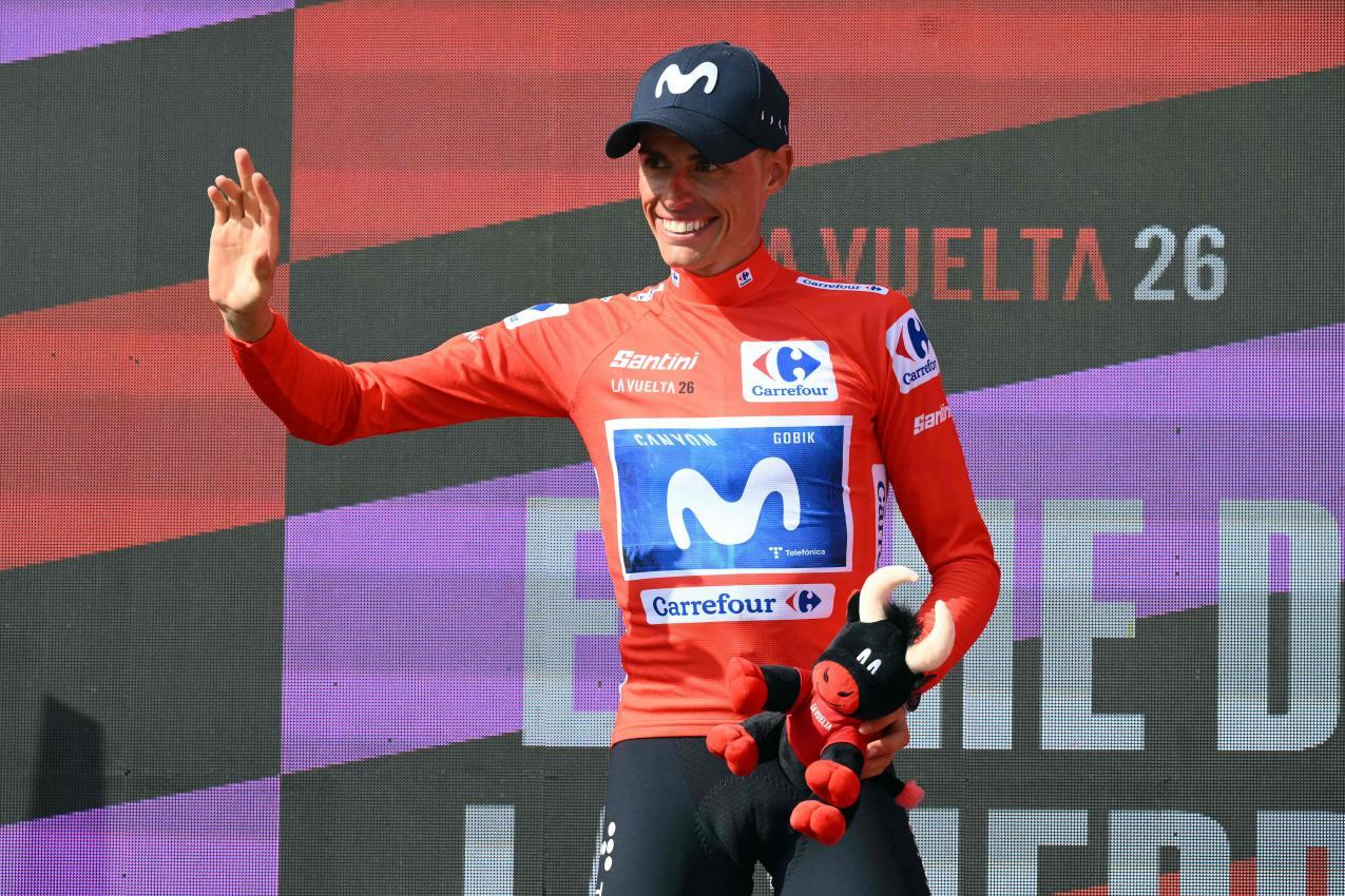 Enric Mas hat seine Führung verteidigt. © APA/afp / JOSE JORDAN