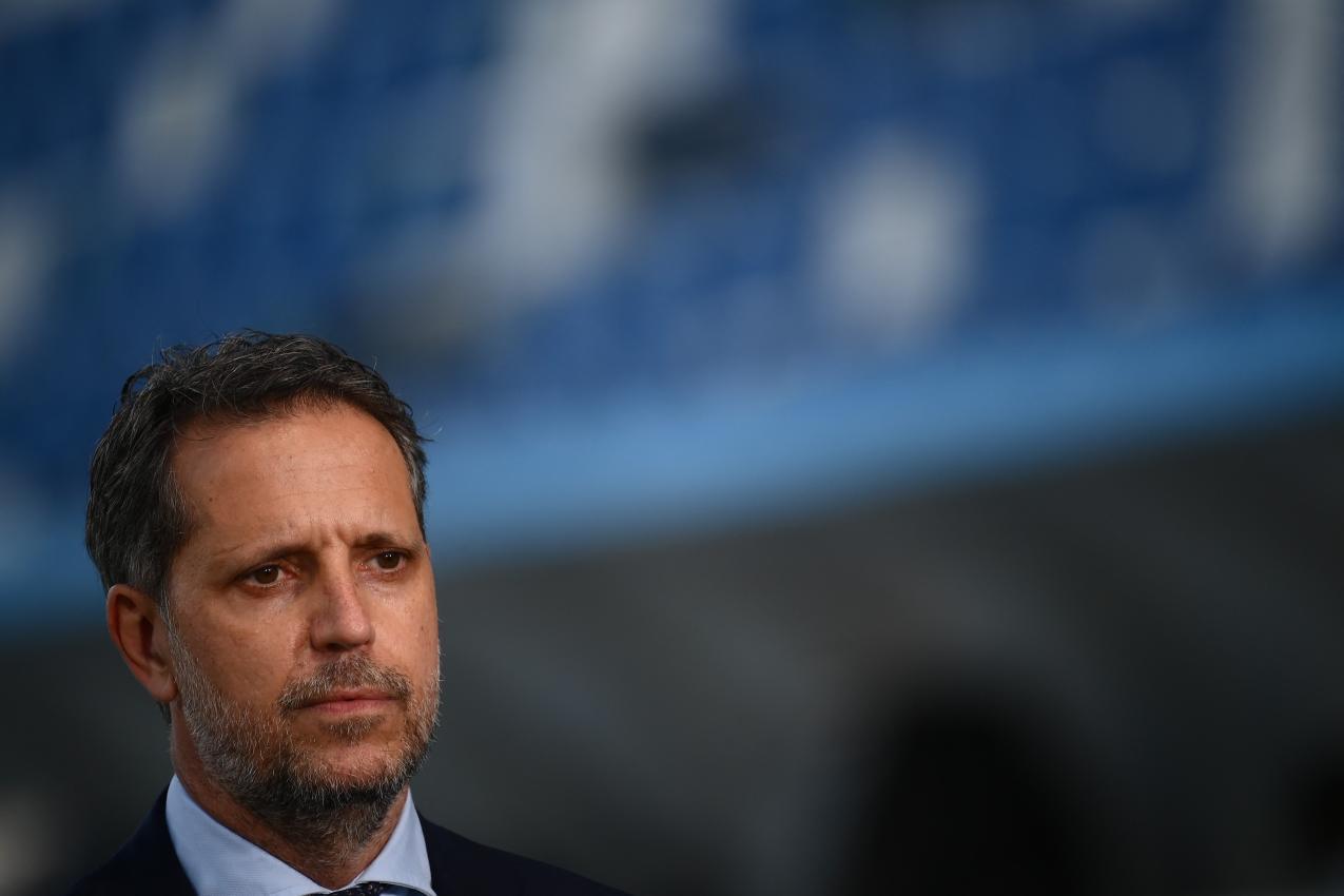 Fabio Paratici, Sportdirektor der Fiorentina. © AFP / MARCO BERTORELLO