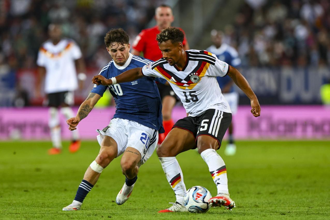 Feierte sein Debüt im DFB-Trikot: Bambasé Conté (rechts). © ANSA / ANNA SZILAGYI