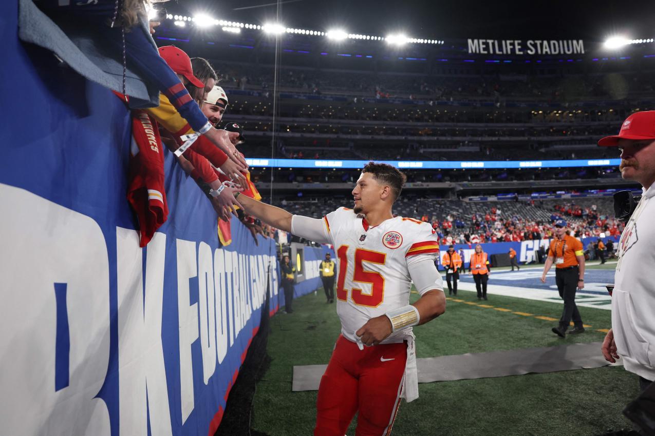 Hinter Pat Mahomes steht ein großes Fragezeichen. © APA / ELSA
