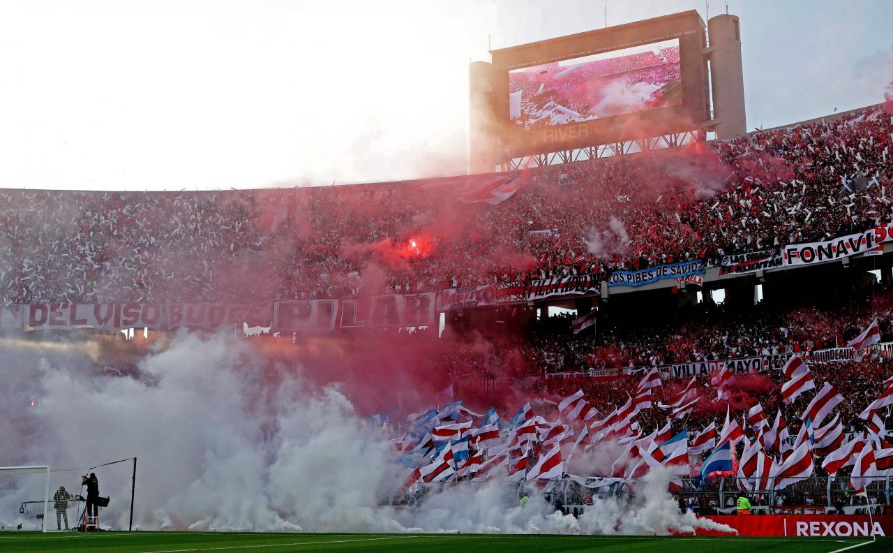 Im „El Monumental“ trägt gewöhnlich River Plate seine Heimspiele aus. © APA/afp / ALEJANDRO PAGNI
