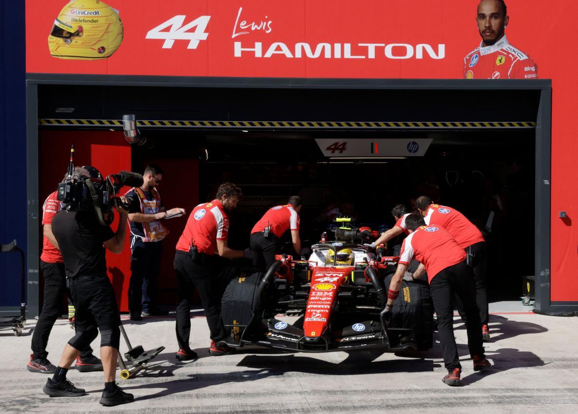 Lewis Hamilton hatte technische Probleme und schied aus. © APA/afp / VIOLETA SANTOS MOURA