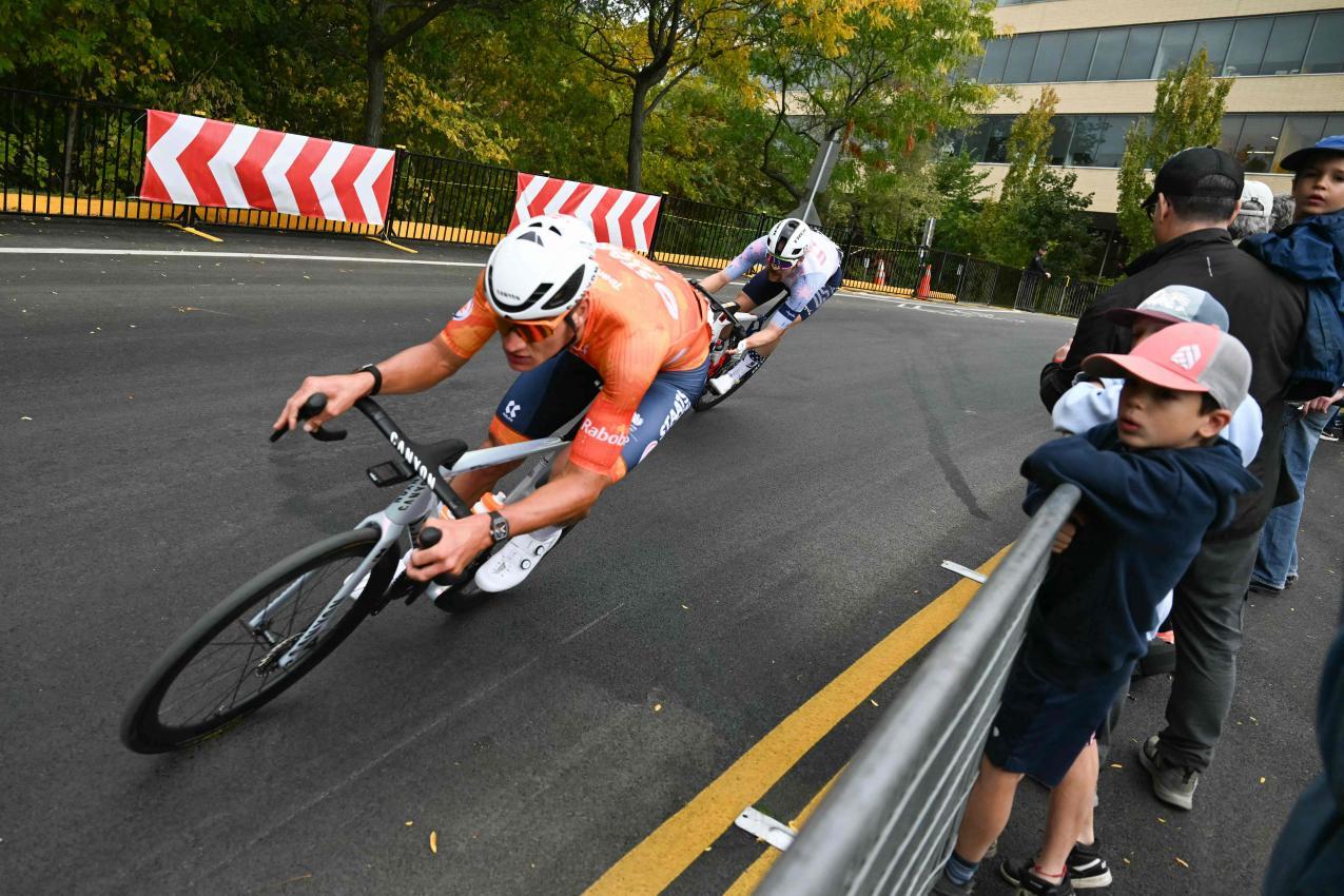Mathieu van der Poel wurde Dritter. © APA/afp / ANDREJ IVANOV