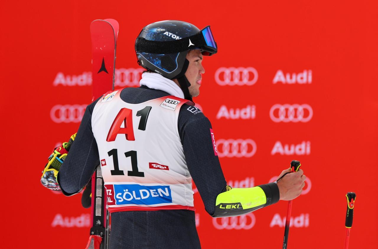 Alex Vinatzer fuhr in Sölden ein starkes Ergebnis ein. © ANSA / ANNA SZILAGYI