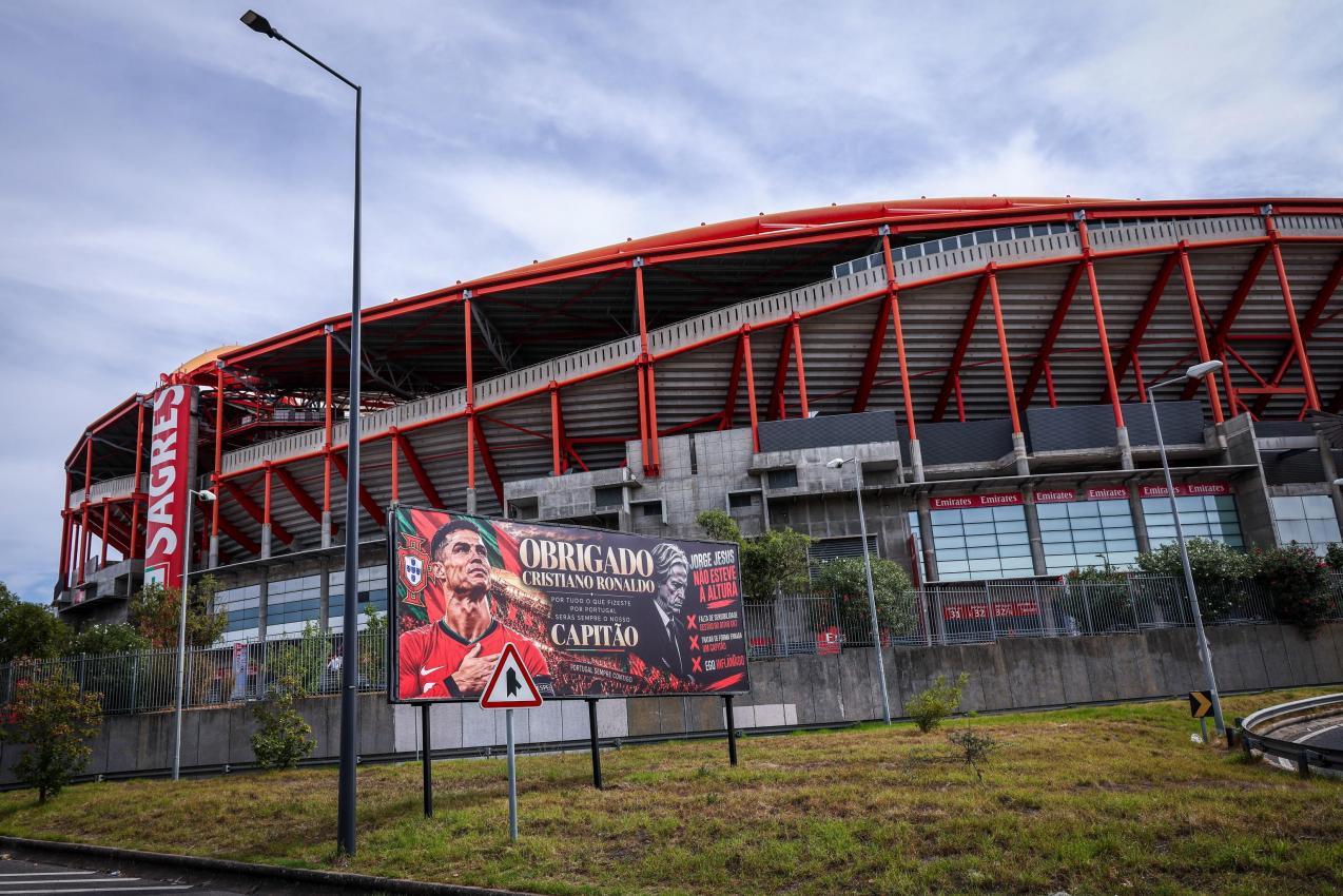 Das Plakat wurde vom portugiesischen Verband innerhalb 45 Minuten entfernt. © ANSA / RODRIGO ANTUNES