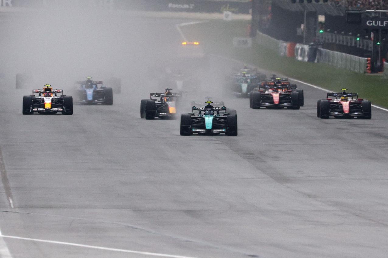 Die Fans sahen ein turbulentes Rennen. © APA/afp / I-HWA CHENG