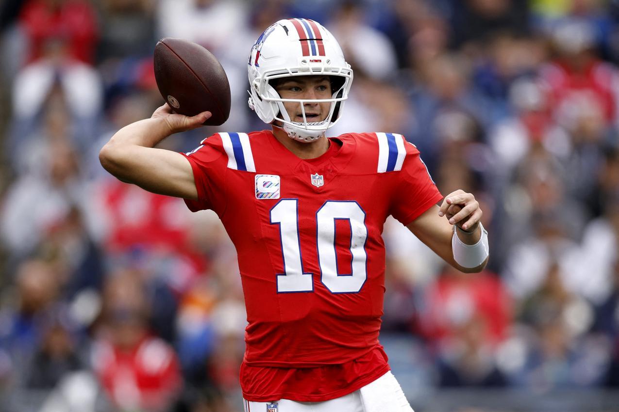 Drake Maye führte die New England Patriots zum Sieg. © APA / EDWARD MONIGAN IV