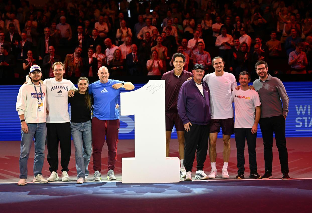 Erstmals die Nummer 1 der Welt: Für Alexander Zverev erfüllte sich ein Traum. © APA / HELMUT FOHRINGER