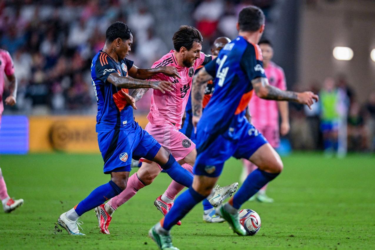 Gegen den FC Cincinnati kam Lionel Messi mit Inter Miami nicht über ein Remis hinaus. © APA/afp / GIORGIO VIERA