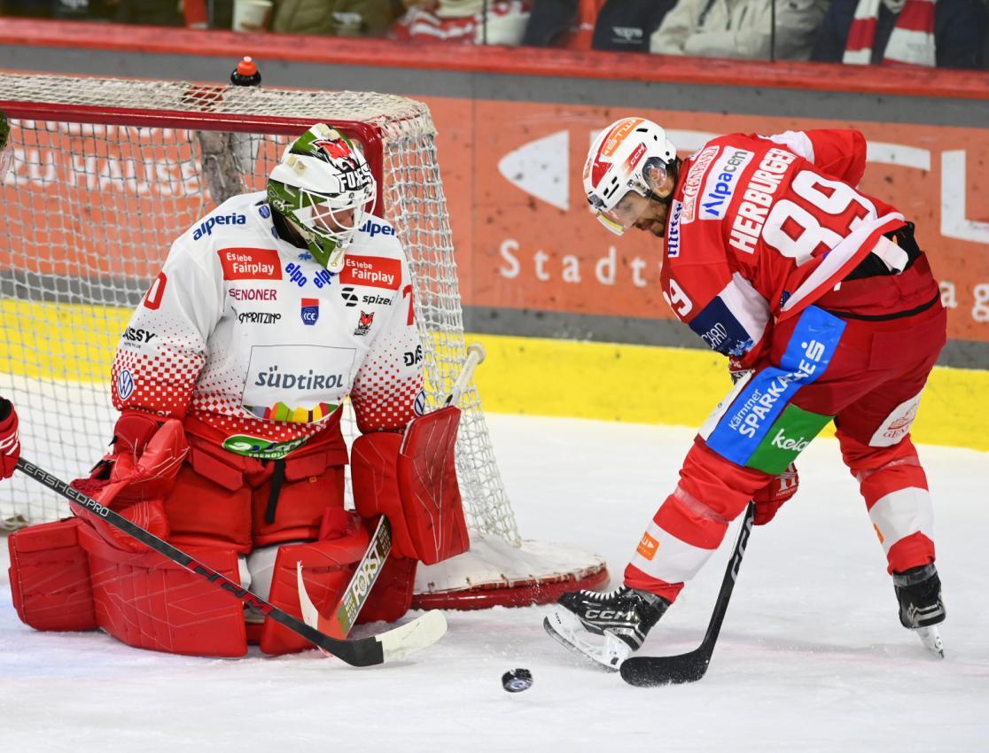 HCB-Torhüter Louis Domingue (links) zeigte eine starke Leistung. © EC-KAC/Florian Pessentheiner