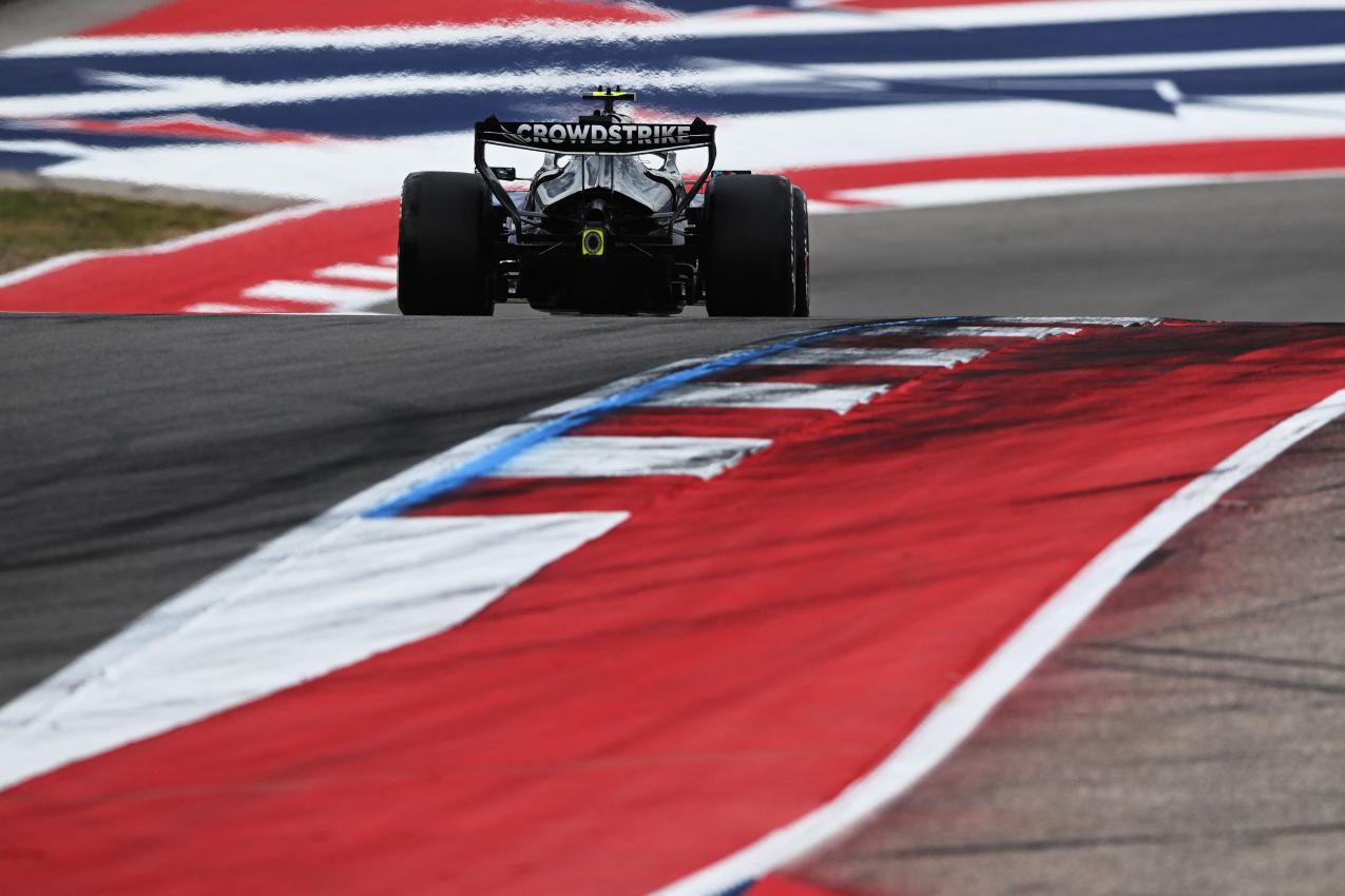 Kimi Antonelli triumphierte in den USA. © APA / RUDY CAREZZEVOLI