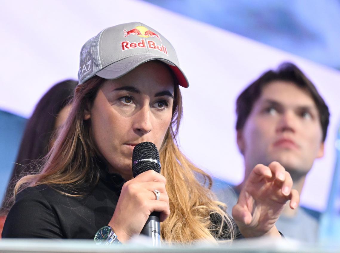 Sofia Goggia konnte kaum noch Treppen steigen. © APA / BARBARA GINDL