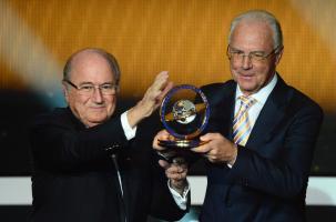 2006 holte Beckenbauer die WM nach Deutschland. © APA/afp / OLIVIER MORIN