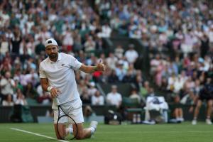 © APA/afp / ADRIAN DENNIS