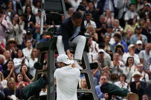 © APA/afp / ADRIAN DENNIS