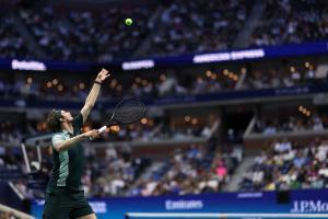 © APA / CLIVE BRUNSKILL