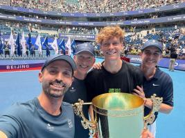 © ANSA / X/@janniksin