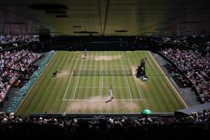 © APA/afp / HENRY NICHOLLS