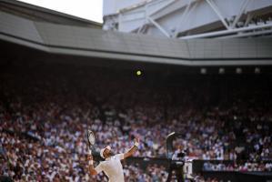 © APA/afp / HENRY NICHOLLS
